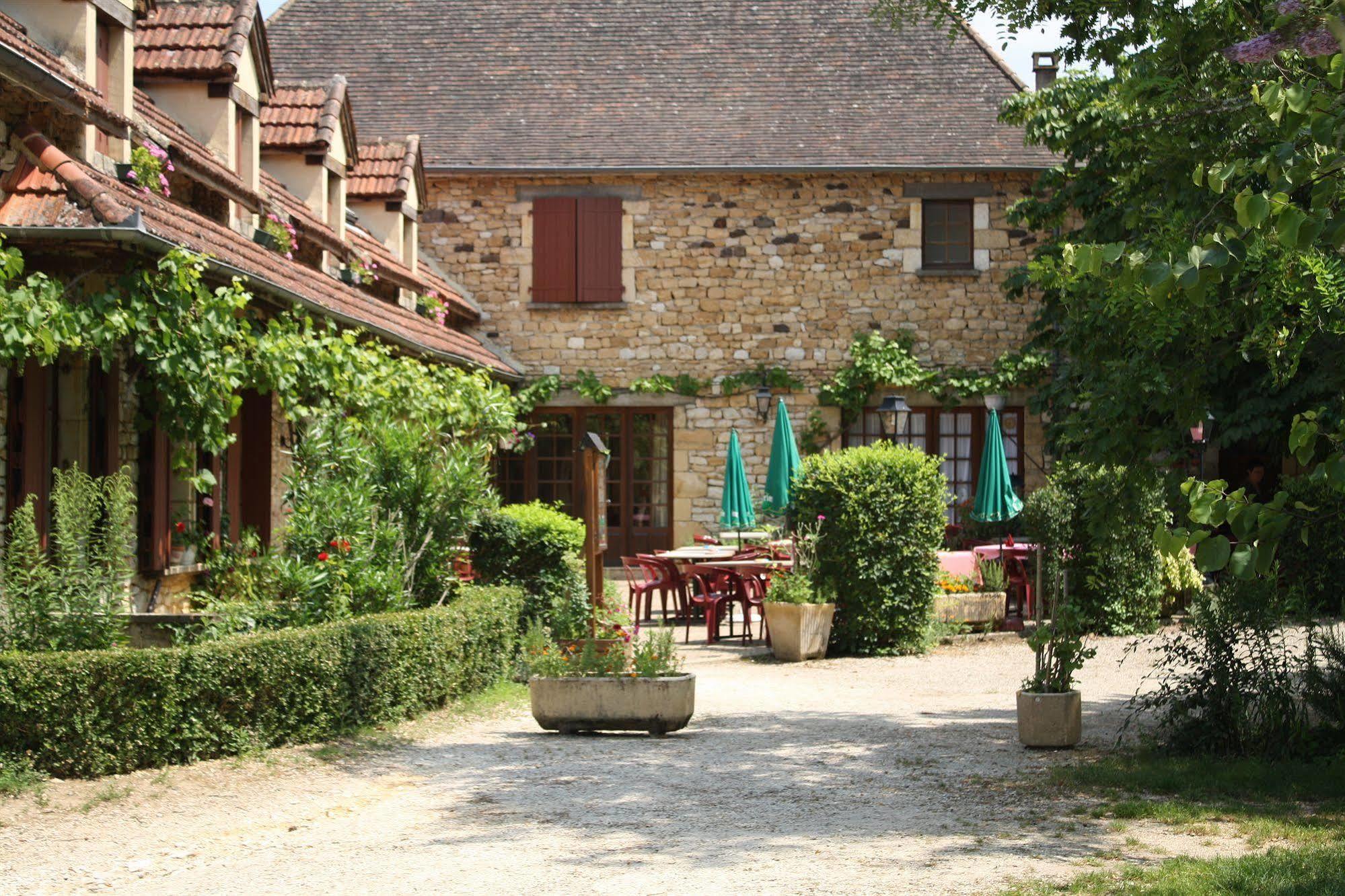 Hotel Chastrusse Nadaillac-de-Rouge Zewnętrze zdjęcie